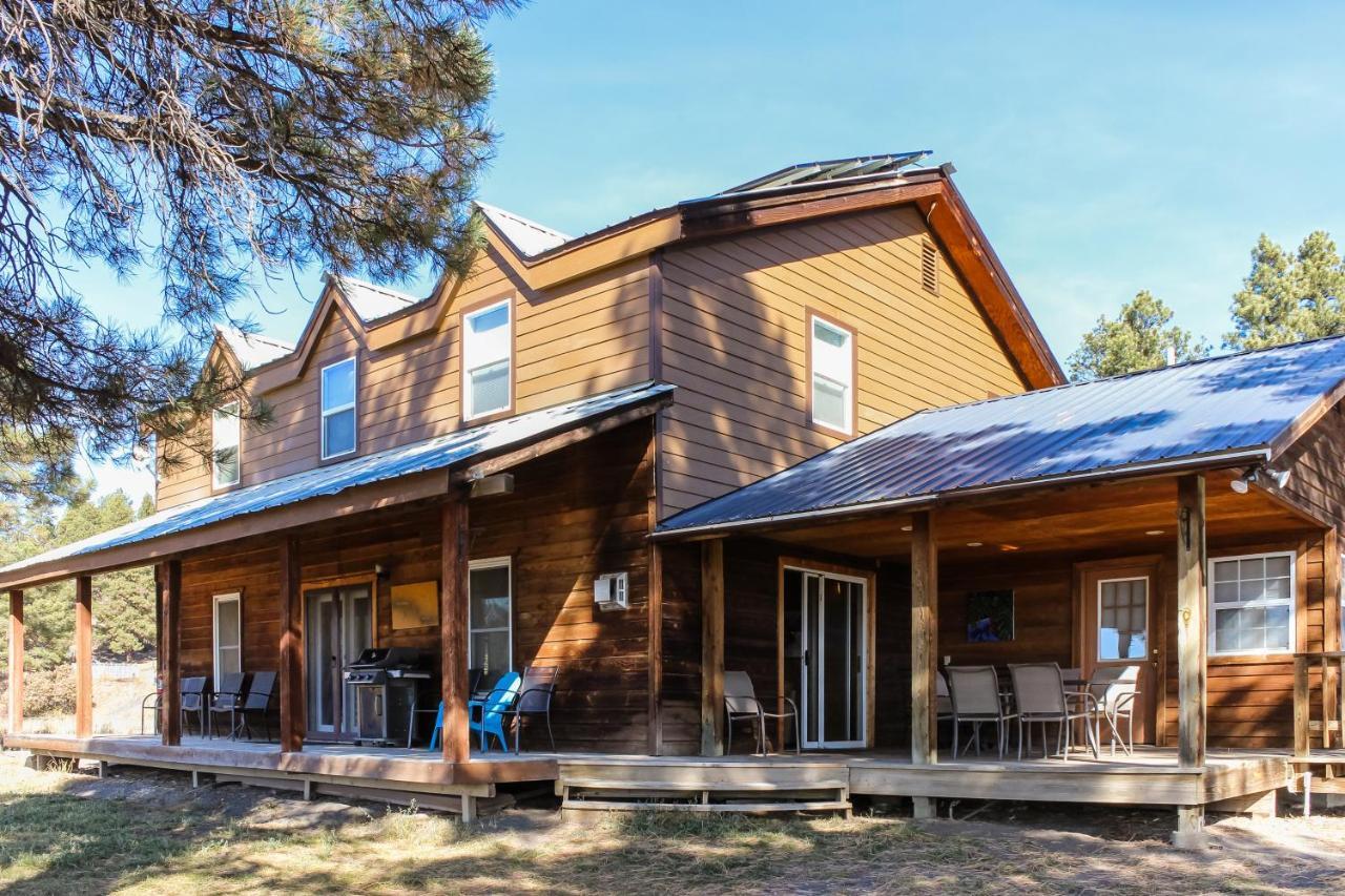 Split Pine Cabin パゴサ・スプリングス エクステリア 写真